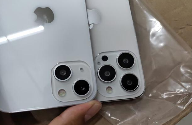青阳苹果手机维修分享iPhone 13‌机模长什么样 