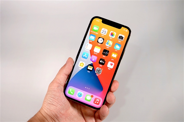 青阳苹果手机维修分享iOS 14.2修订版已到，专属iPhone 12系列 